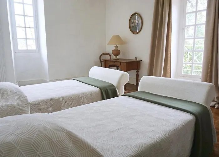 Ecrin Des Sens - Manoir En Agenais Bed and breakfast